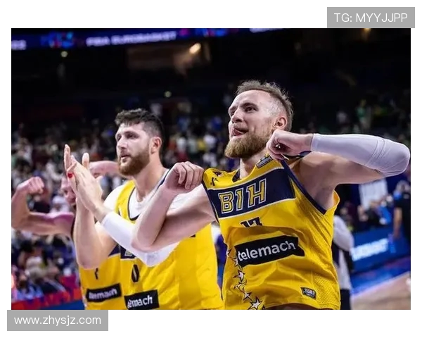 成都羽毛球队在世界杯预选赛中以72分稳居积分榜首位